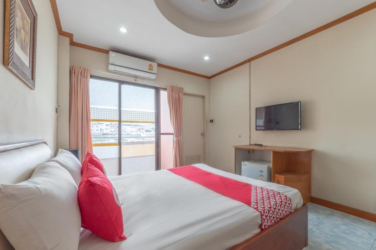 Oyo 1125 Chokdee Inn Pattaya Zewnętrze zdjęcie