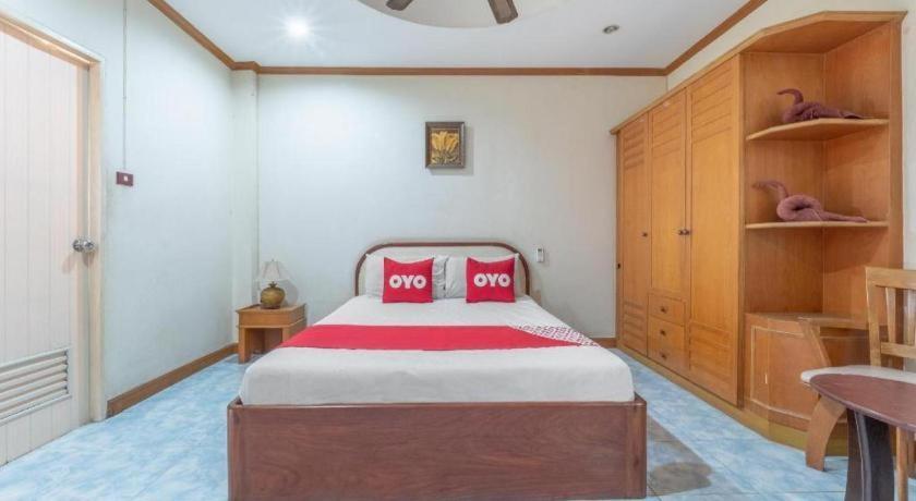 Oyo 1125 Chokdee Inn Pattaya Zewnętrze zdjęcie